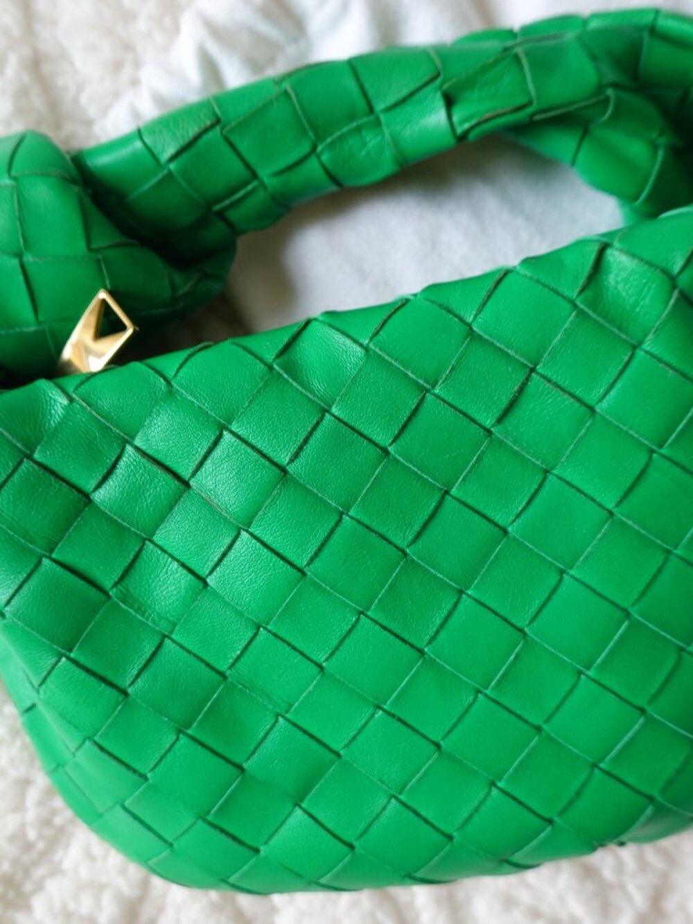 Bottega Veneta Mini Jodie Bag in Green Parakeet - Picture 6 of 16